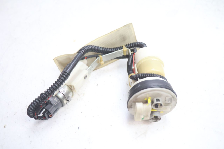 photo de FUEL PUMP GILERA GP 800 (2007 - 2013) - Technical close-up