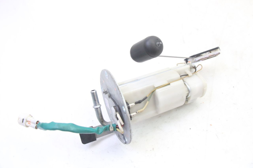 photo de FUEL PUMP SUZUKI GSR 750 (2011 - 2017) - Alternative perspective
