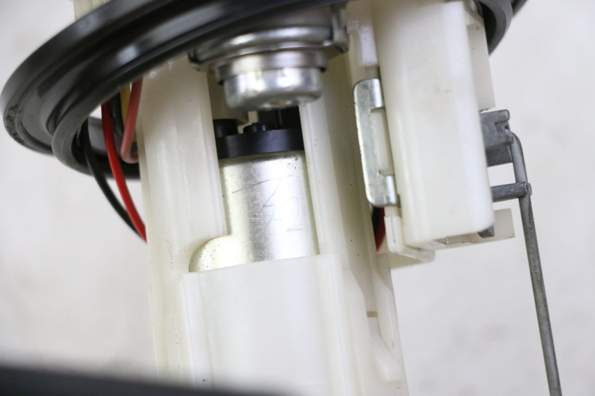 photo de FUEL PUMP HONDA PES PS I 125 (2006 - 2012) - Technical close-up