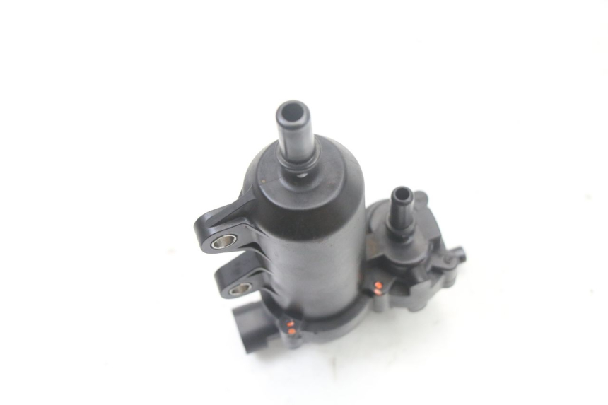 photo de FUEL PUMP PEUGEOT KISBEE 4T 50 (2018 - 2022) - Fixing points details