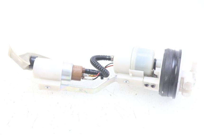 photo de FUEL PUMP PIAGGIO LIBERTY IGET 4T 50 (2015 - 2020) - Fixing points details
