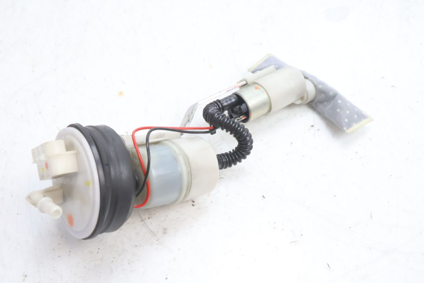 photo de FUEL PUMP PIAGGIO LIBERTY IGET 4T 50 (2021 - 2025) - Technical close-up