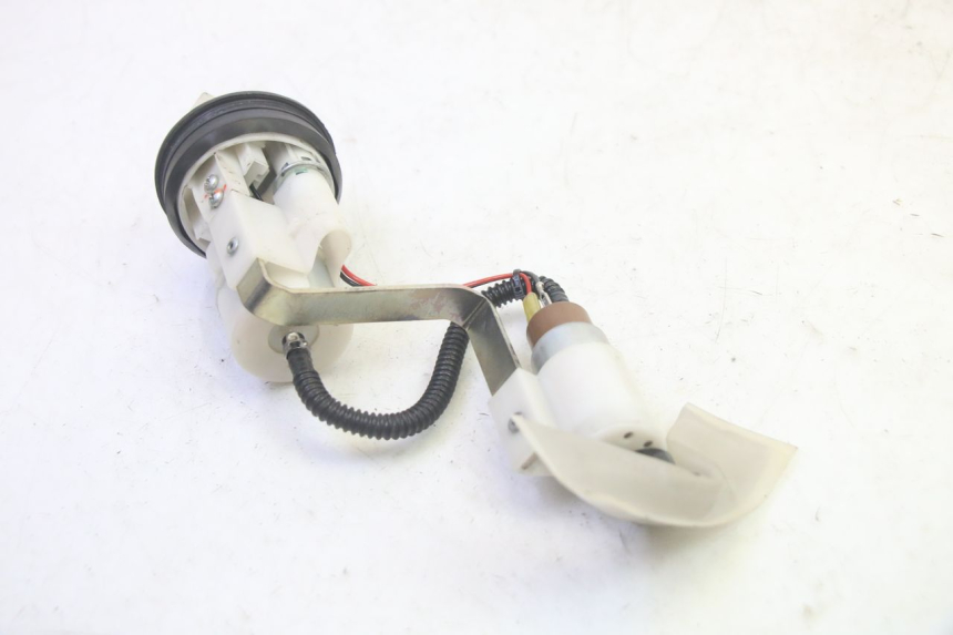 photo de FUEL PUMP PIAGGIO MP3 HPE 350 (2018 - 2020) - Checked used part