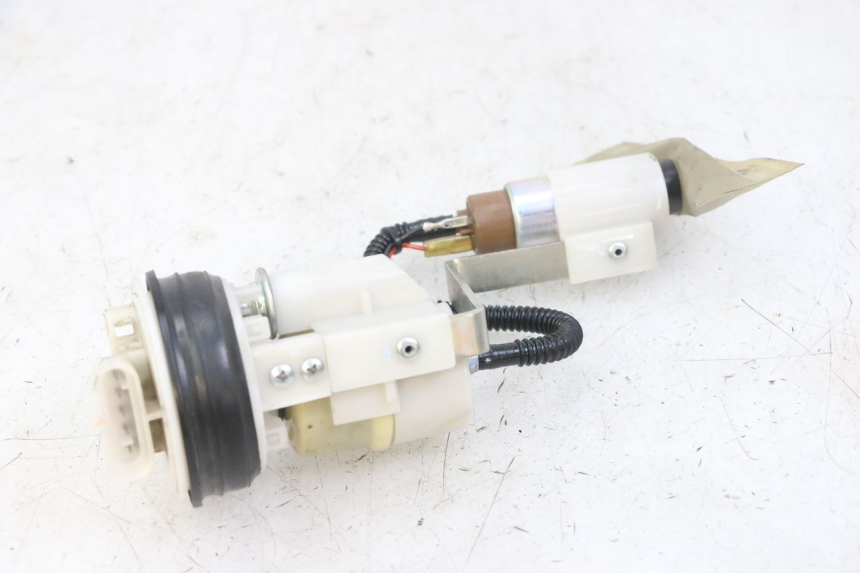 photo de FUEL PUMP PIAGGIO MP3 LT 300 (2010 - 2016) - Distinctive features