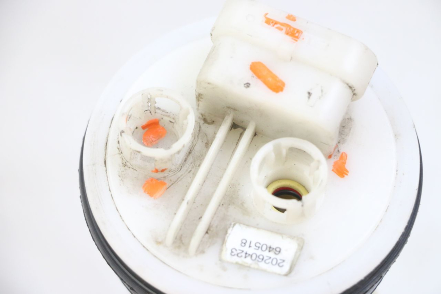 photo de FUEL PUMP PIAGGIO MP3 LT 300 (2010 - 2016) - Technical close-up