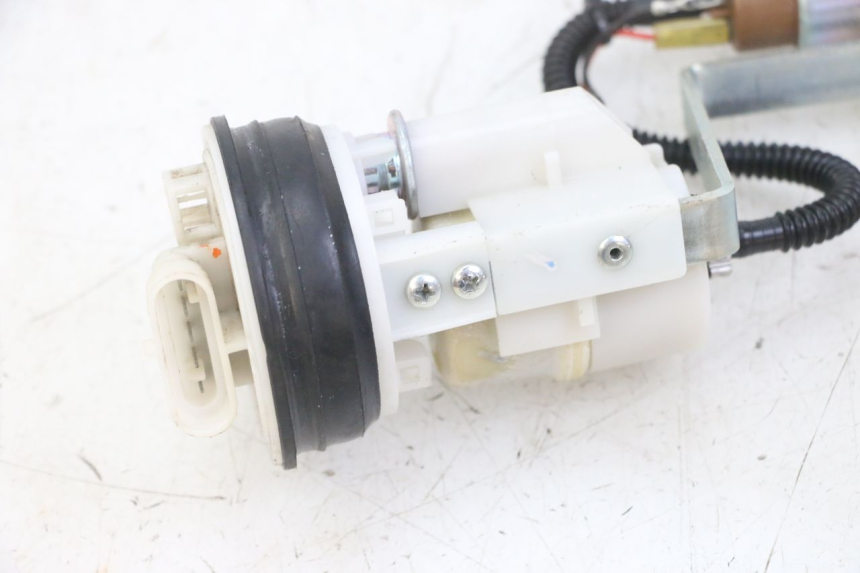 photo de FUEL PUMP PIAGGIO MP3 LT 300 (2010 - 2016) - Markings and original references