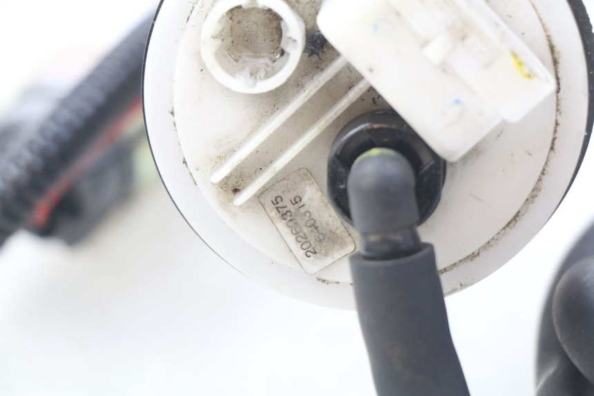 photo de FUEL PUMP PIAGGIO MP3 500 (2011 - 2015) - Fixing points details