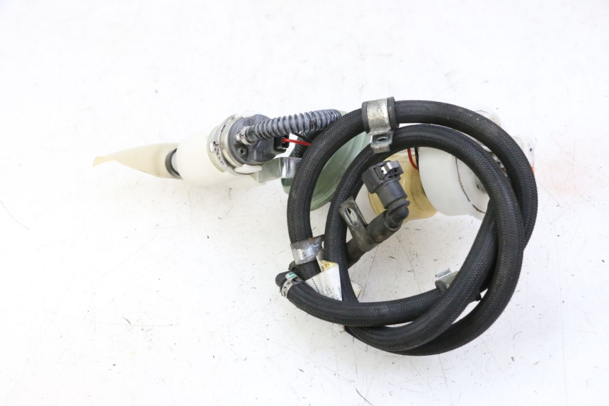 photo de FUEL PUMP PIAGGIO MP3 500 (2014 - 2017) - High-resolution close-up