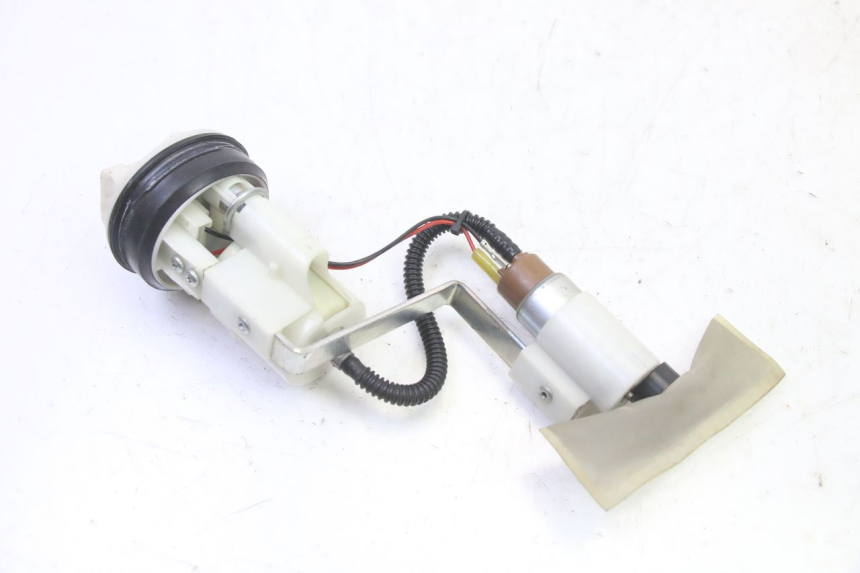 photo de FUEL PUMP PIAGGIO MP3 RL 250 (2006 - 2010) - Alternative perspective