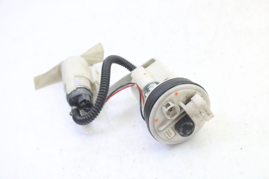 photo de FUEL PUMP PIAGGIO MP3 500 (2011 - 2015) - Alternative perspective