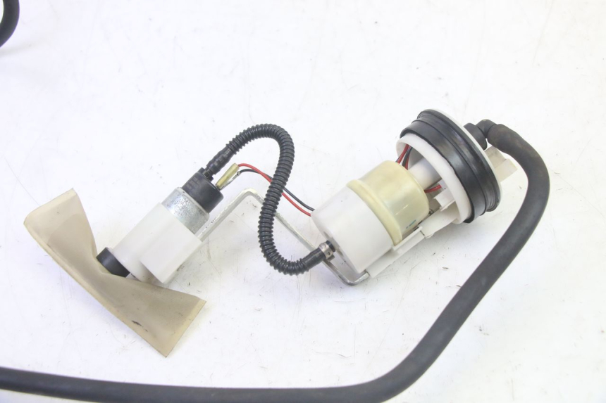 photo de FUEL PUMP PIAGGIO MP3 RL 250 (2006 - 2010) - Component detail