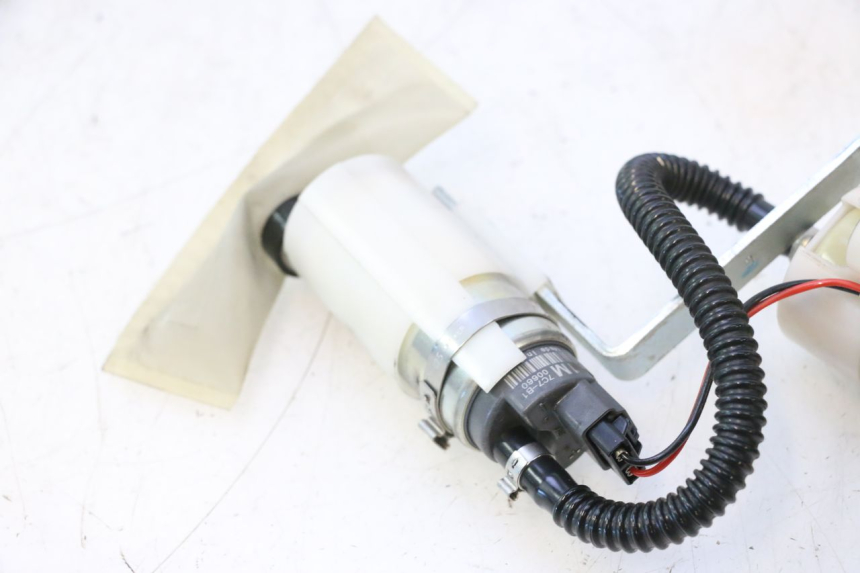 photo de FUEL PUMP PIAGGIO MP3 500 (2016 - 2018) - Component zoom