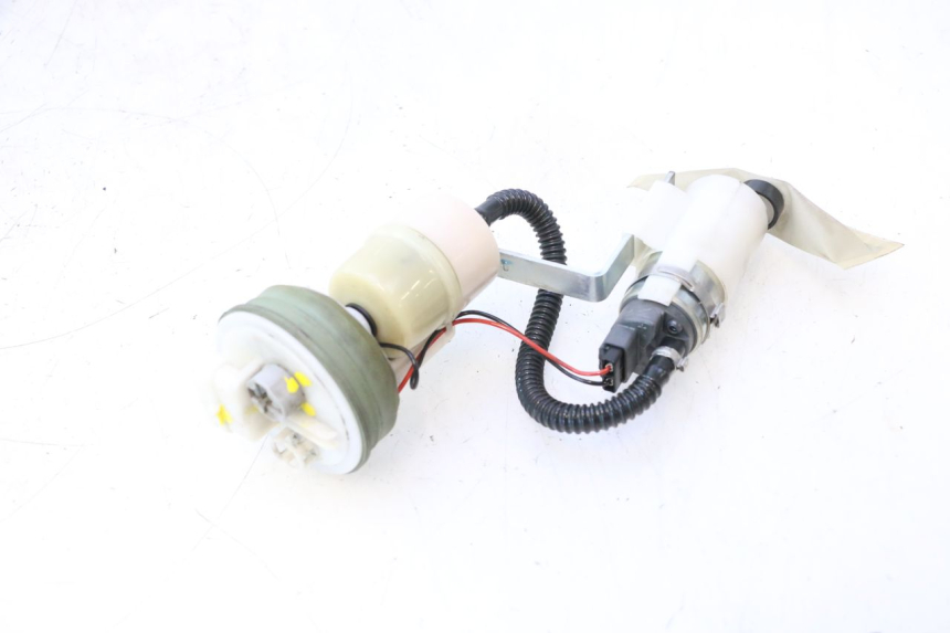 photo de FUEL PUMP PIAGGIO MP3 500 (2016 - 2018) - Fixing points details