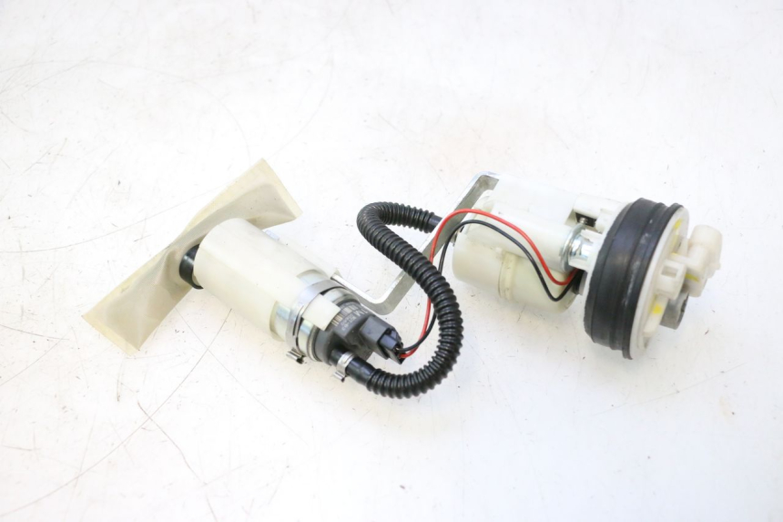 photo de FUEL PUMP PIAGGIO MP3 500 (2011 - 2015) - Additional view of the item