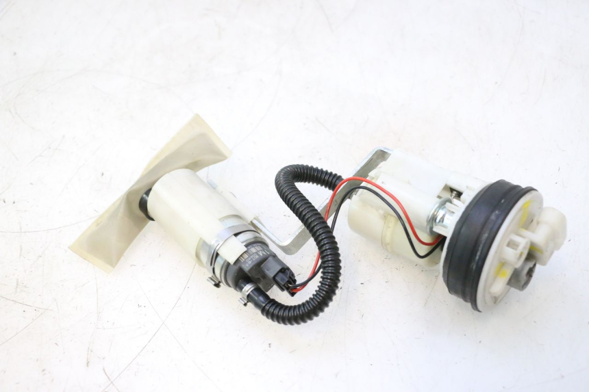 photo de FUEL PUMP PIAGGIO MP3 500 (2011 - 2015) - Technical close-up