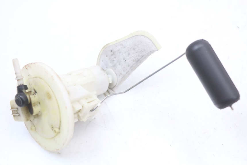 photo de FUEL PUMP HONDA NHX LEAD 110 (2008 - 2010) - Zoom on usage condition