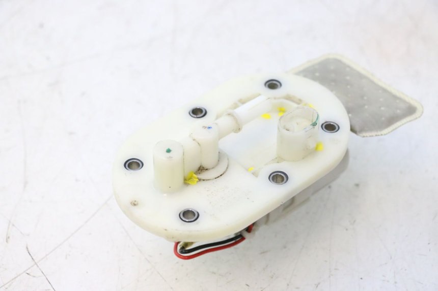 photo de FUEL PUMP JM MOTORS OLDIES 4T 50 (2020 - 2026) - Zoom on usage condition