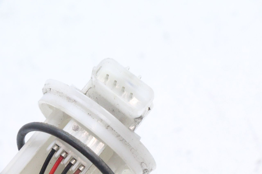 photo de FUEL PUMP HONDA PCX (JF28) 125 (2009 - 2011) - Alternative perspective