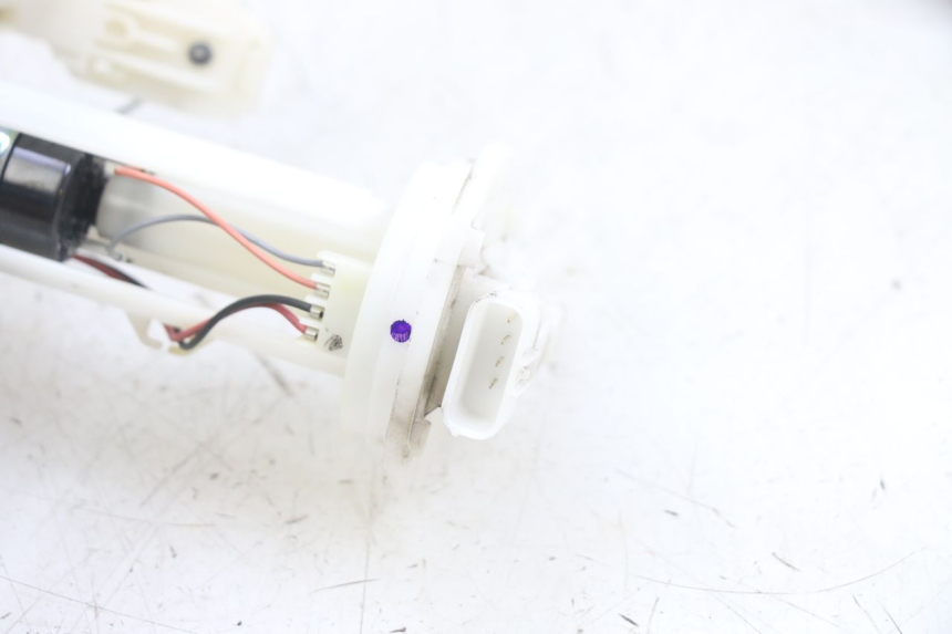 photo de FUEL PUMP HONDA PCX (JF47) 125 (2012 - 2013) - Component detail