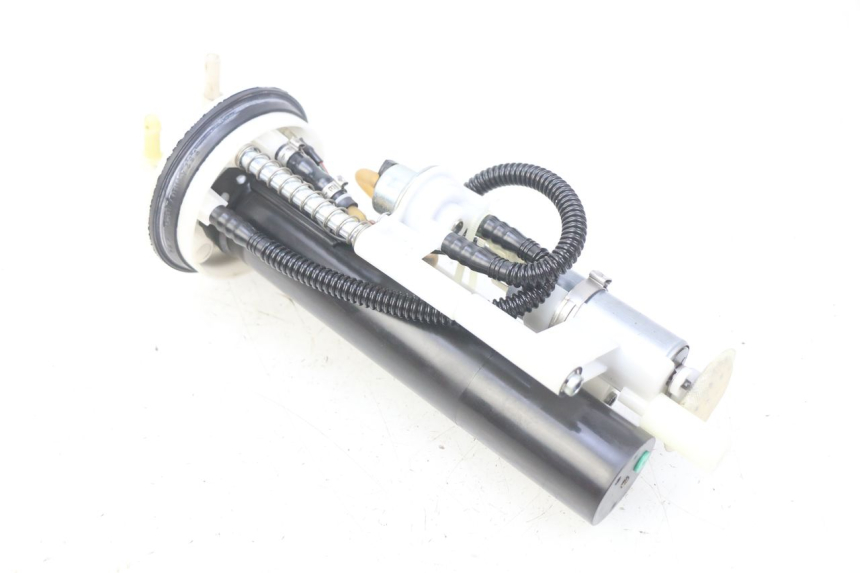 photo de FUEL PUMP PEUGEOT SATELIS COMPRESSOR K15 125 (2006 - 2009) - Additional view of the item