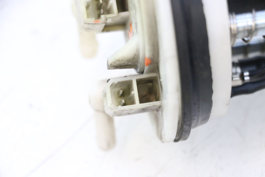 photo de FUEL PUMP PEUGEOT SATELIS 125 (2006 - 2009) - Additional view of the item
