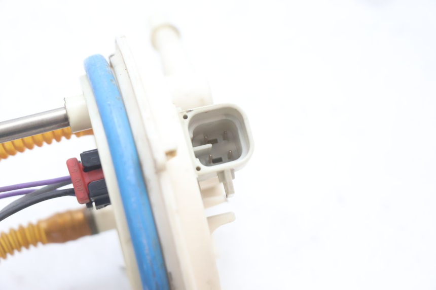 photo de FUEL PUMP CAN-AM SPYDER RS 1000 (2008 - 2012) - Alternative perspective
