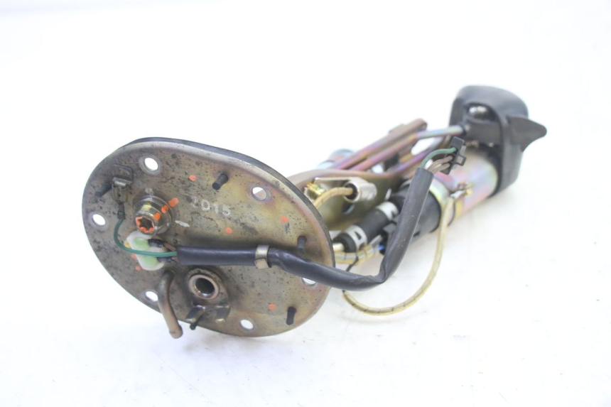 photo de FUEL PUMP HONDA ST PAN EUROPEAN 1300 (2002 - 2013) - Alternative perspective