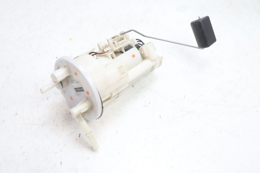 photo de FUEL PUMP YAMAHA TDM ABS 900 (2002 - 2014) - Alternative perspective