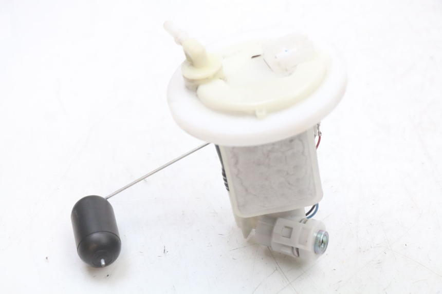 photo de FUEL PUMP YAMAHA XMAX X-MAX ABS 125 (2017 - 2020) - Technical close-up
