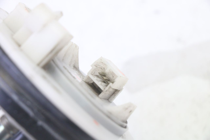 photo de FUEL PUMP YAMAHA X-MAX XMAX 125 (2010 - 2013) - Zoom on usage condition