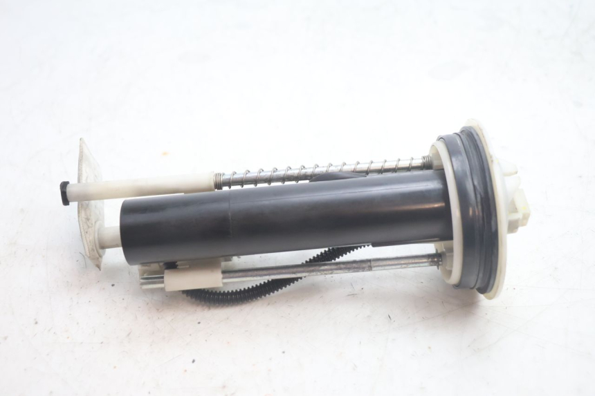 photo de FUEL PUMP YAMAHA X-MAX XMAX 125 (2010 - 2013) - Zoom on usage condition