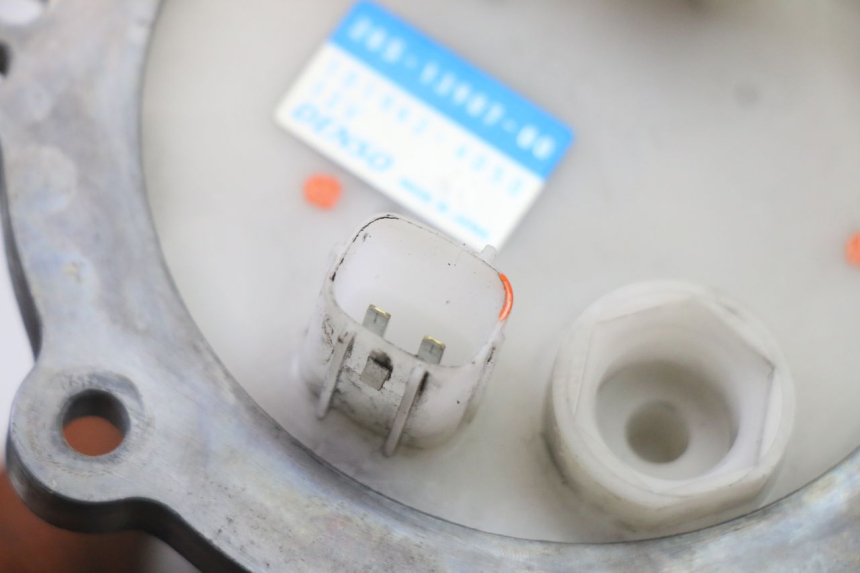 photo de FUEL PUMP YAMAHA XJ6 ABS 600 (2008 - 2016) - Technical close-up