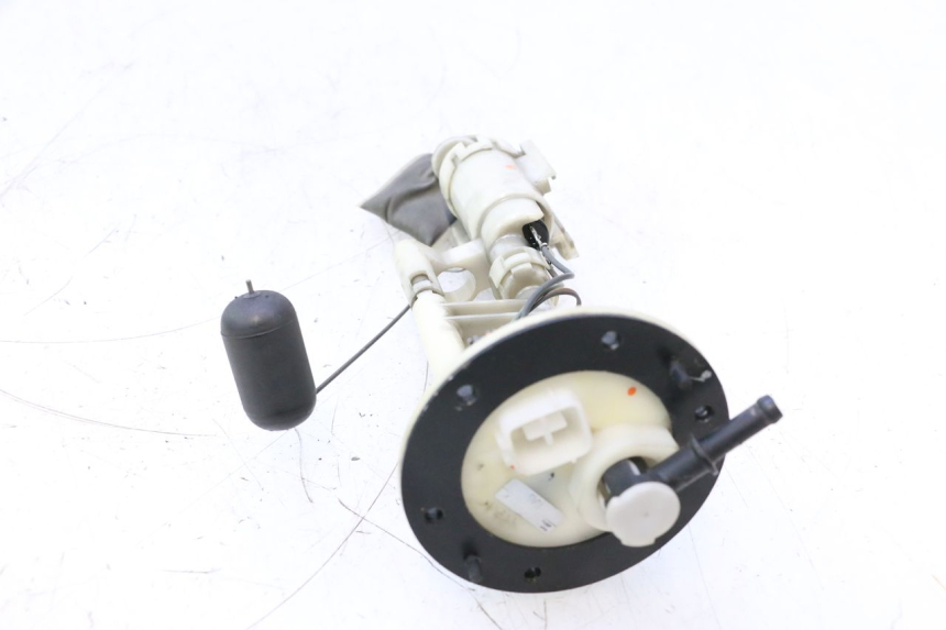 photo de FUEL PUMP YAMAHA XP T-MAX ABS 500 (2005 - 2005) - Technical close-up