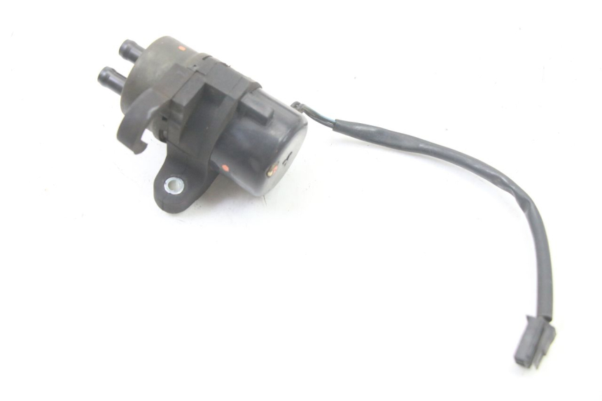 photo de FUEL PUMP YAMAHA FZS FAZER 600 (2001 - 2003) - Technical close-up