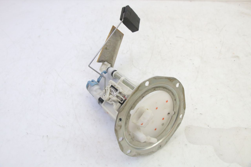 photo de FUEL PUMP YAMAHA YFM GRIZZLY 550 (2008 - 2015) - Alternative perspective