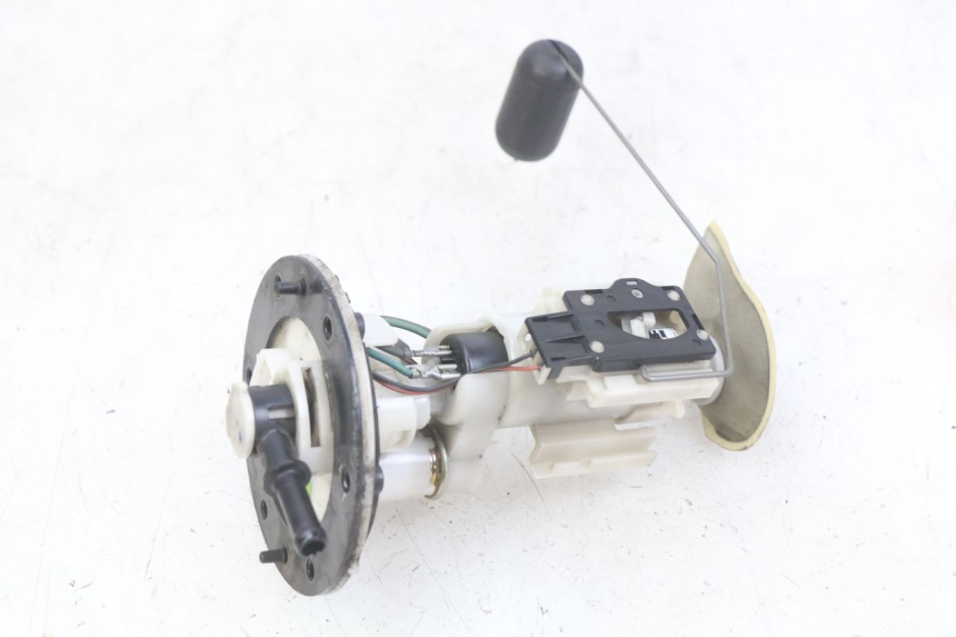 photo de FUEL PUMP YAMAHA YP MAJESTY 400 (2004 - 2008) - Surface and material condition