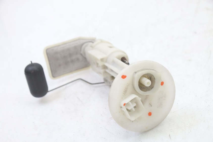 photo de FUEL PUMP YAMAHA YP X-MAX XMAX 400 (2014 - 2017) - Alternative perspective