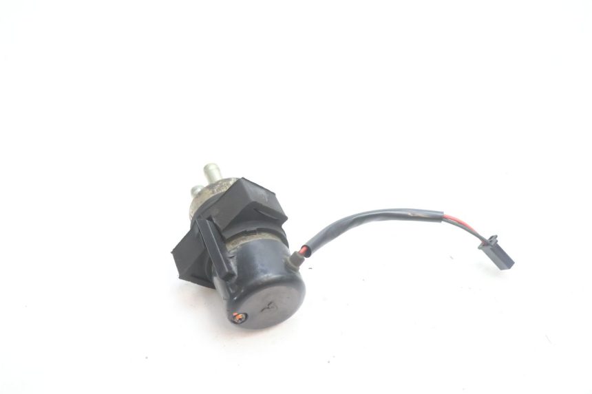 photo de FUEL PUMP KAWASAKI ZX-6R ZX6R 600 (1995 - 1997) - Technical close-up