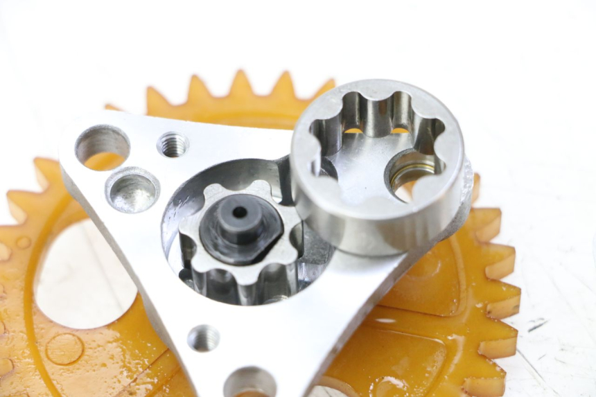 photo de OIL PUMP KYMCO AGILITY 4T 50 (2018 - 2022) - Alternative perspective