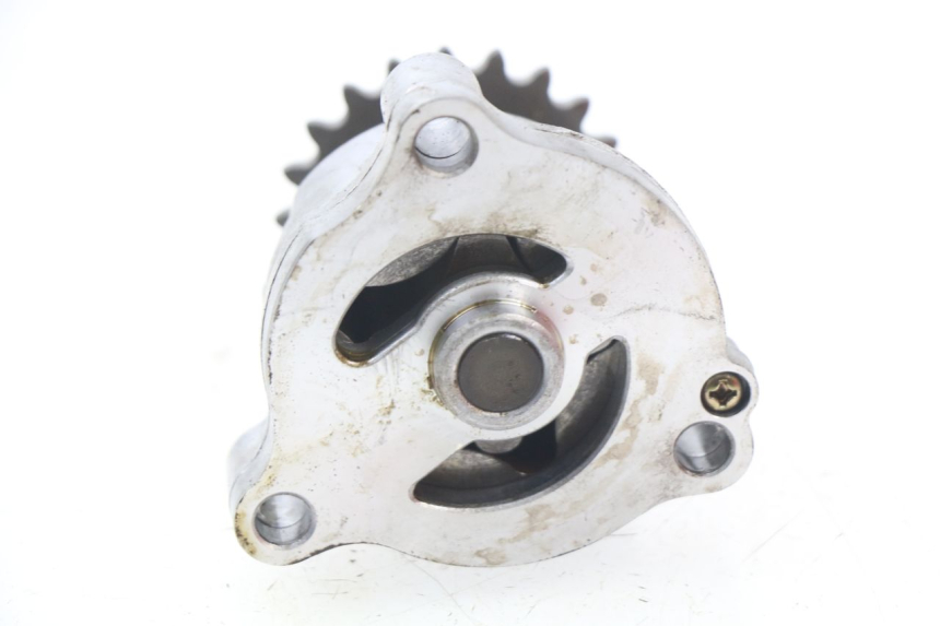 photo de OIL PUMP SUZUKI BURGMAN 650 (2002 - 2004) - Zoom on usage condition