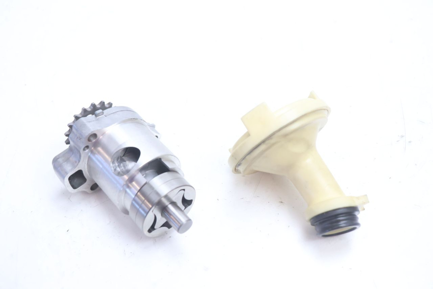 photo de OIL PUMP KAWASAKI ER-6 ER6 N 650 (2005 - 2009) - Component detail