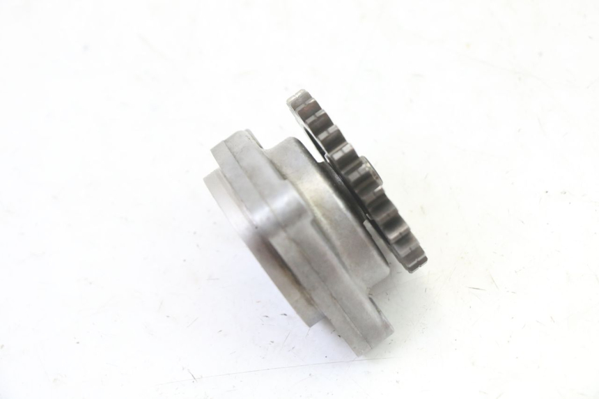 photo de OIL PUMP SUZUKI GS GSE 500 (2001 - 2003) - Alternative perspective