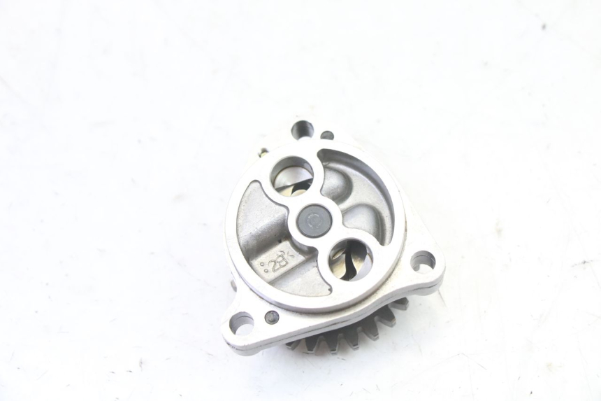 photo de OIL PUMP SUZUKI GS GSE 500 (2001 - 2003) - Technical close-up