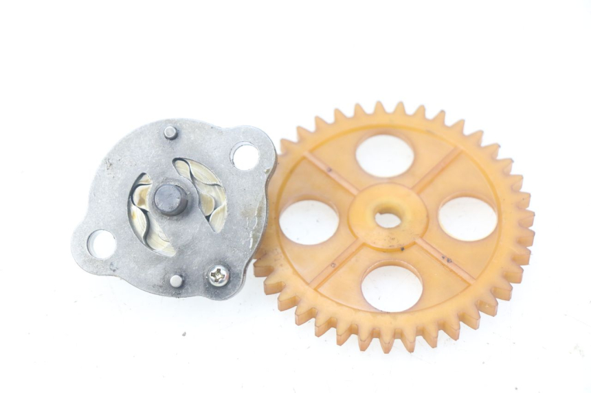 photo de OIL PUMP SYM ORBIT III 3 4T 50 (2018 - 2021) - Alternative perspective