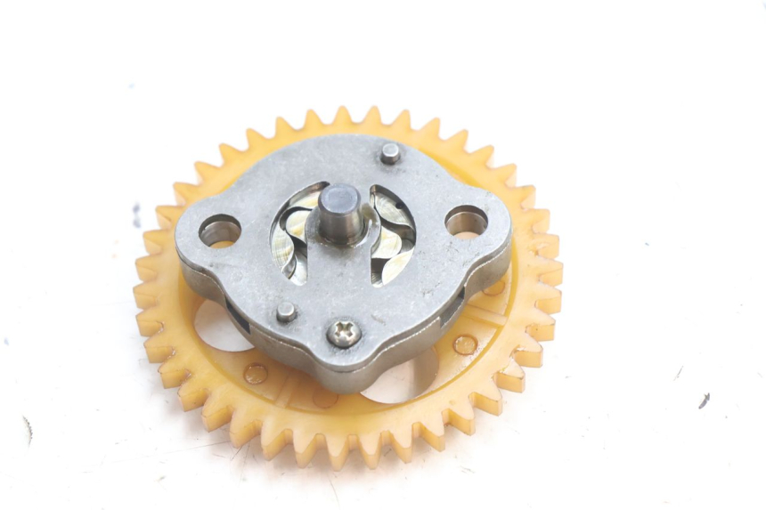 photo de OIL PUMP SYM ORBIT III 3 4T 50 (2021 - 2025) - Technical close-up