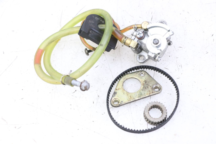 photo de OIL PUMP PIAGGIO ZIP 2T 50 (2009 - 2019) - Main view