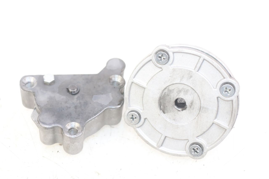 photo de OIL PUMP YCF PILOT 125 - Alternative perspective