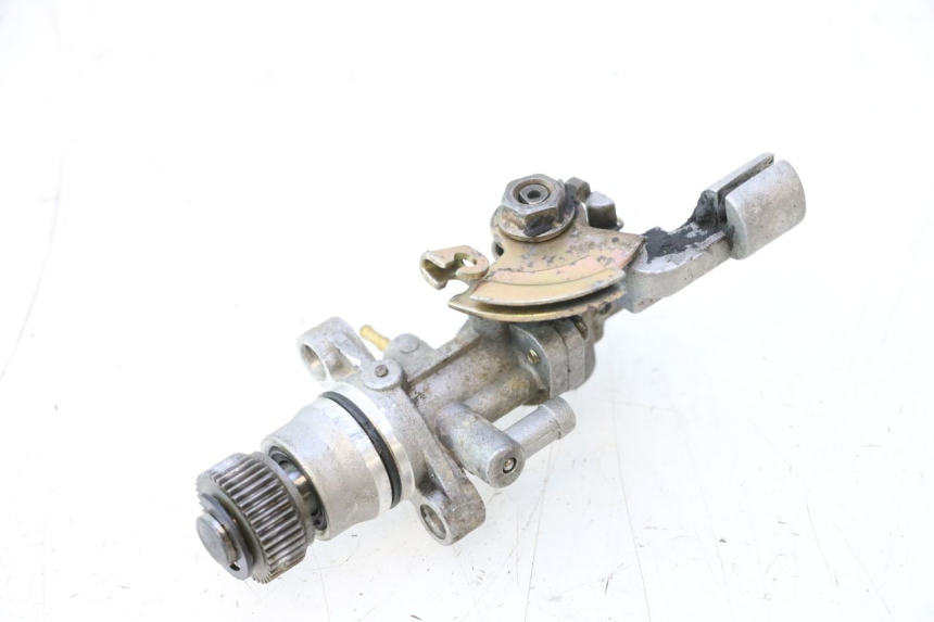 photo de OIL PUMP RAZZO QTR 50 (2011 - 2018) - Alternative perspective