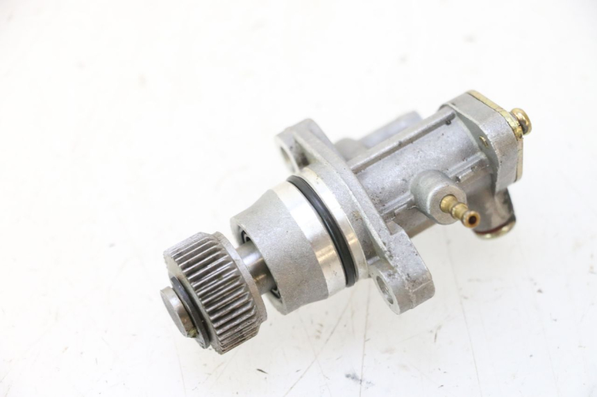 photo de OIL PUMP TNT MOTOR ROMA 12' 2T 50 (2007 - 2018) - Zoom on usage condition