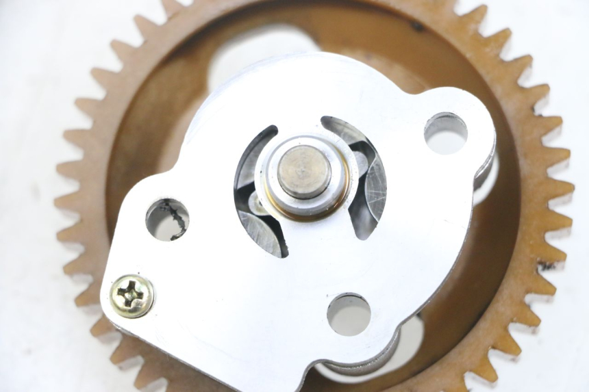 photo de OIL PUMP DAELIM S1 125 (2007 - 2016) - Alternative perspective